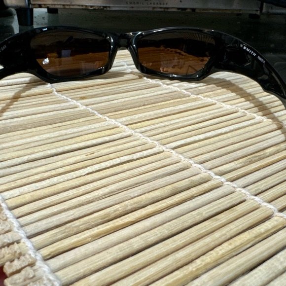 First Release Smith Folsom Black Frame Sunglasses Scratch Free Unused NWOT - Picture 8 of 14